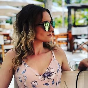 Meet your Posher, Mikala